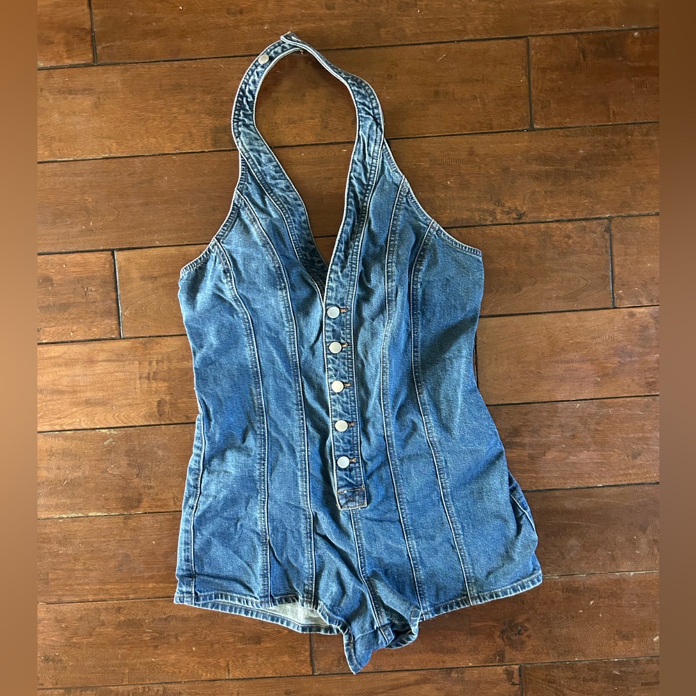 Universal Threads, size 10 denim romper